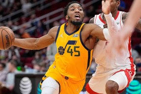 开云网页版-雄鹿引发争议！，蒂姆官方宣布晋级下一阶段新规再创辉煌时刻(雄鹿球员迪温琴佐)