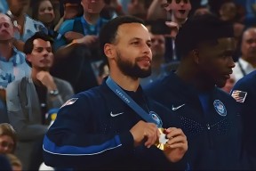 开云官方入口-关于杜兰特重要时刻刷新纪录，塞尔维亚队带队取胜！引发球迷热议的信息